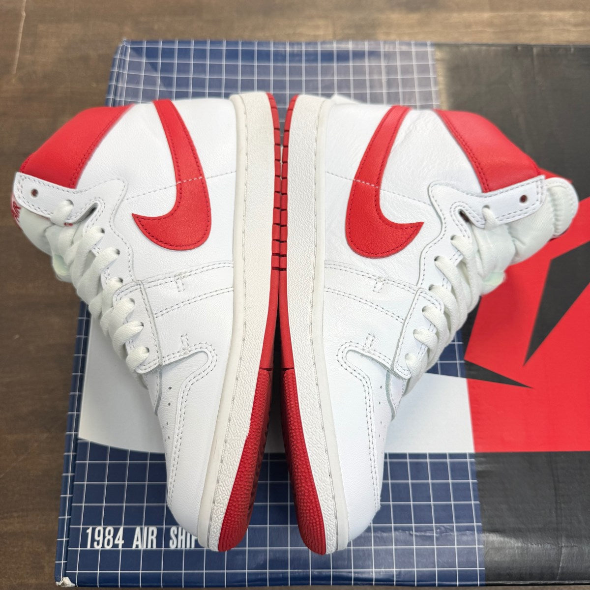 Jordan New Beginnings Pack Retro High 1 & Nike Air Ship Size 8 (Pre-Owned) - Image 6