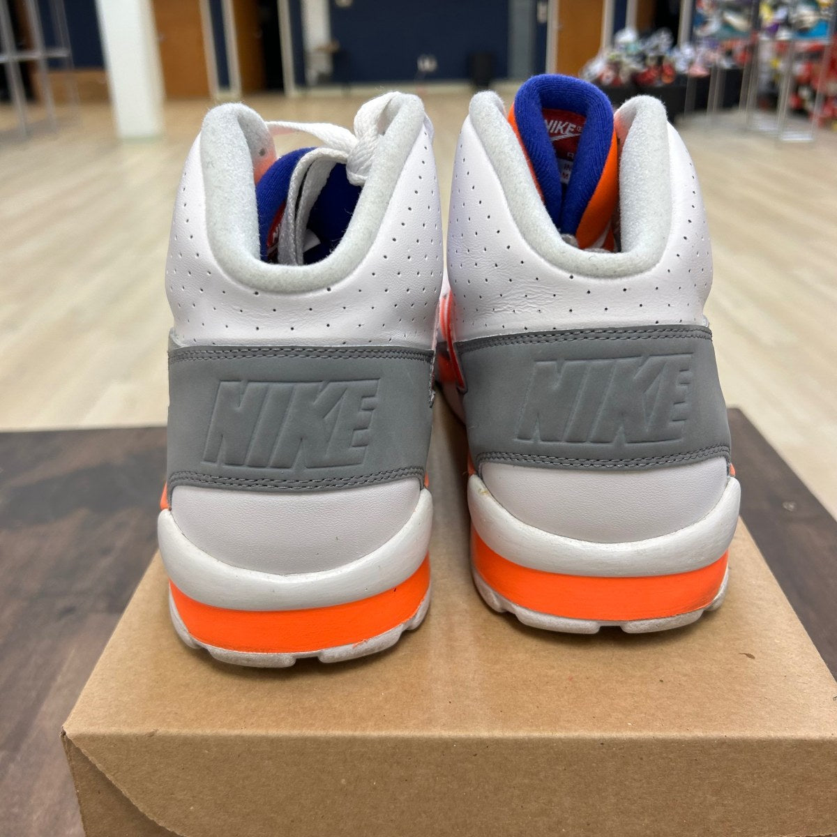 Nike Air Trainer SC Bo Jackson Size 13 (Pre-Owned) - Image 4