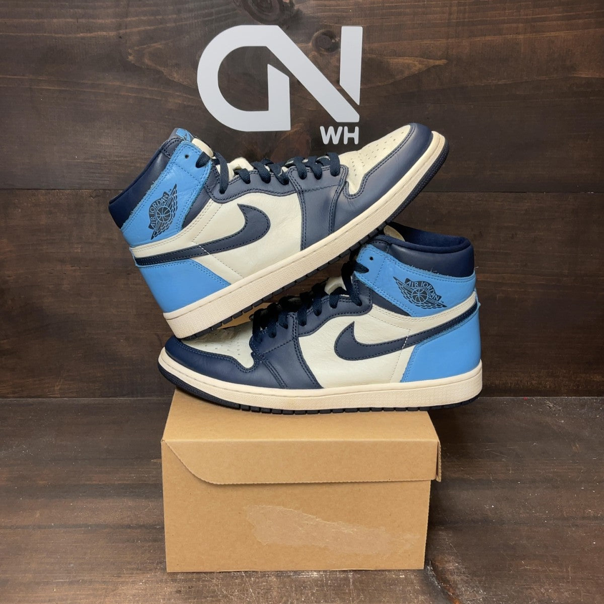 Jordan 1 Retro High Obsidian Size 10.5 (Pre-Owned) - Image 1