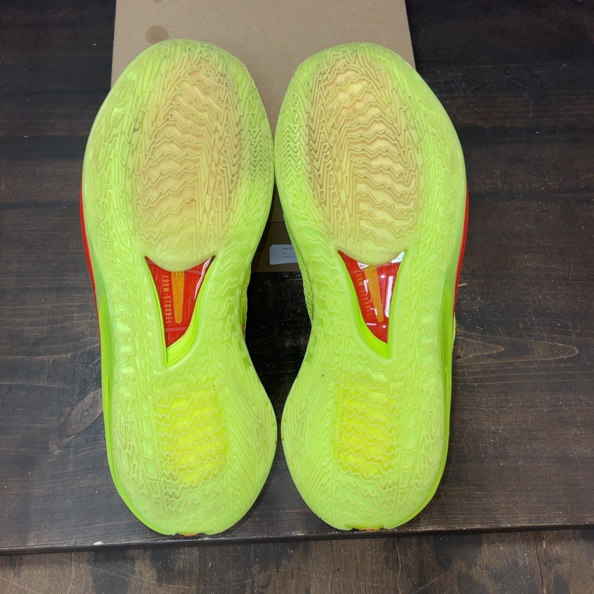 Nike Air Zoom GT Cut EYBL Volt Size 12 (Pre-Owned) - Image 7