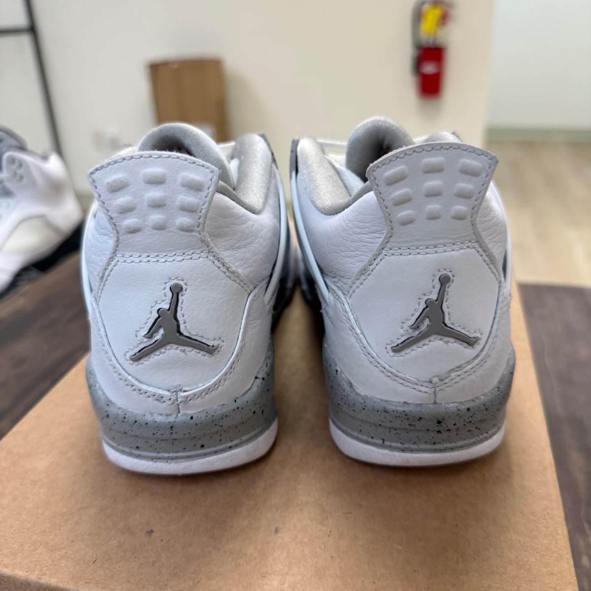 Jordan 4 Retro White Oreo (2021) (GS) Size 4Y (Pre-Owned) - Image 3