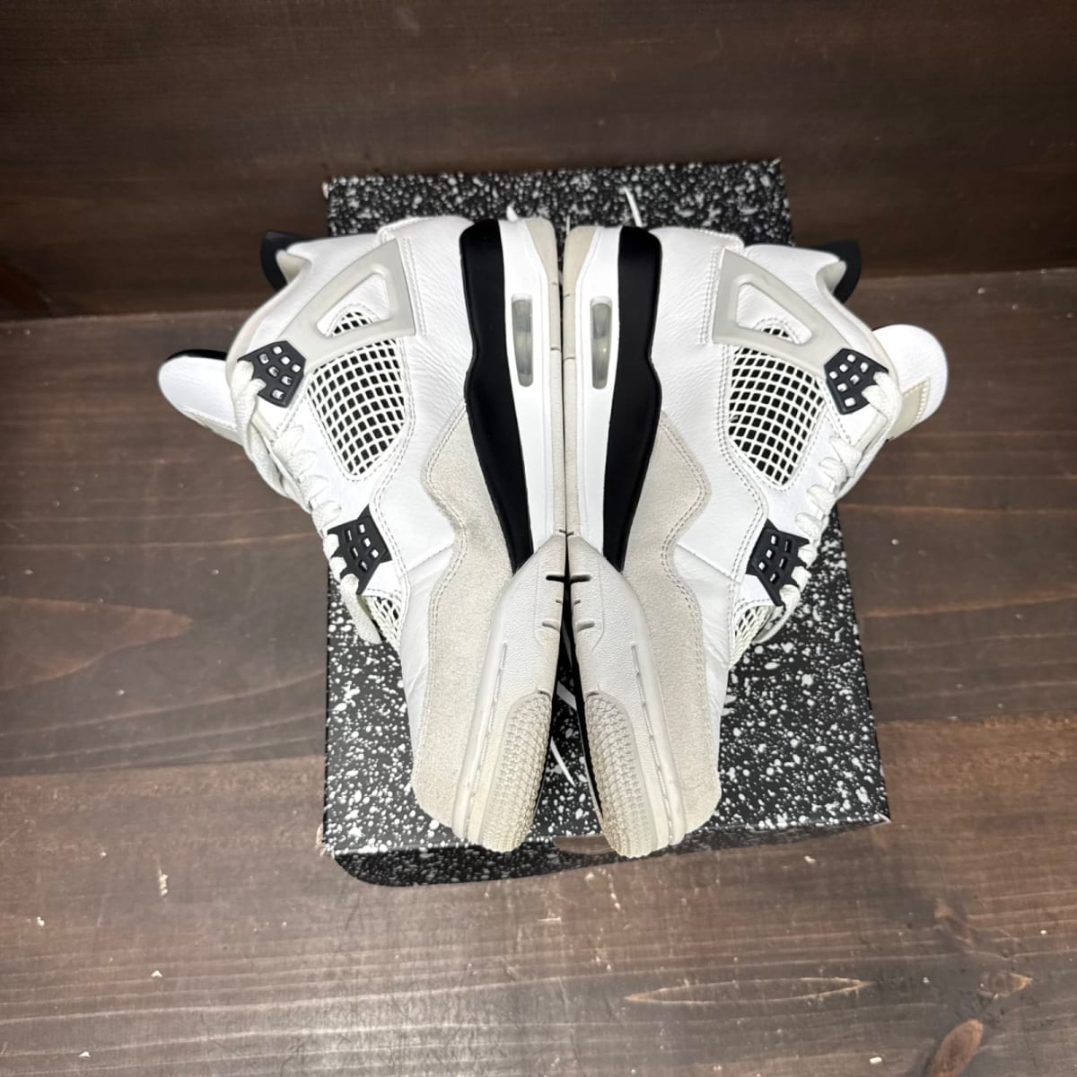 Jordan 4 Retro Military Black Size 7.5 (Pre-Owned) - side