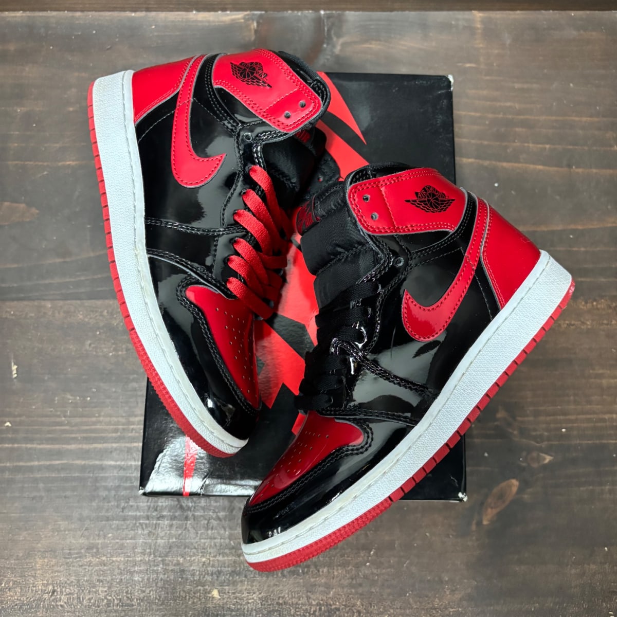 Jordan 1 Retro High OG Patent Bred (GS) Size 6Y (Pre-Owned) - back