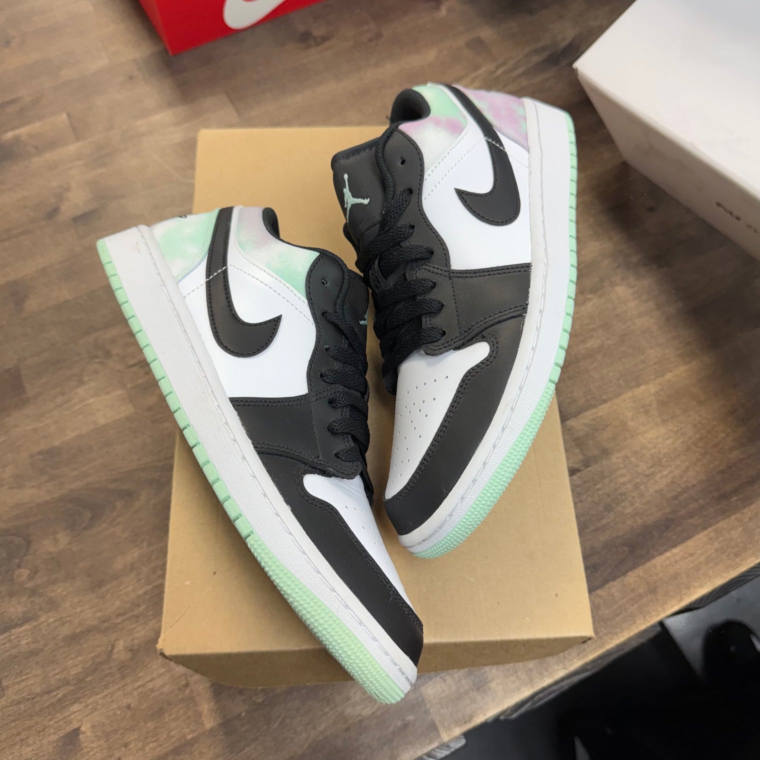 Tie Dye Jordan 1 Low (USED, No Box)