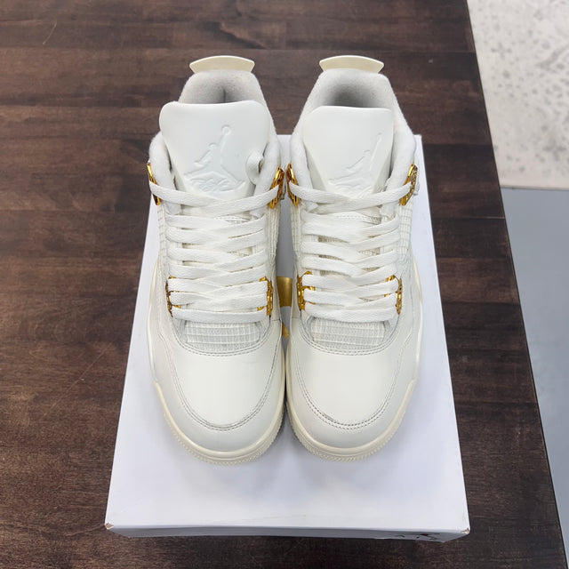 (W) Metallic Gold Jordan 4 (Lightly Worn)