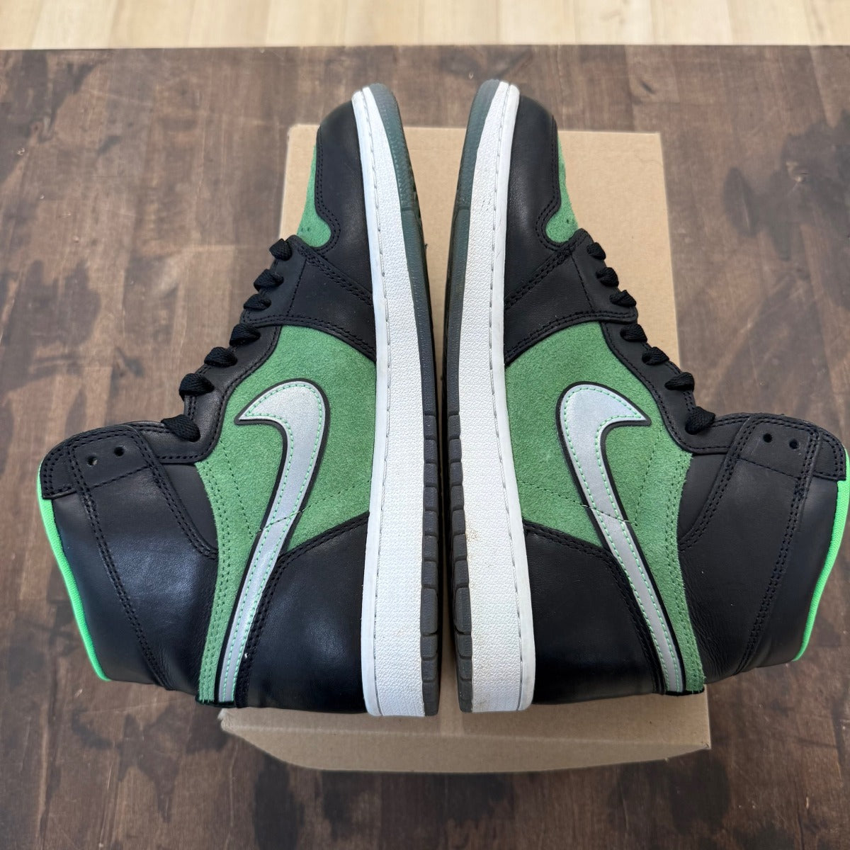 Jordan 1 Retro High Zoom Zen Green Size 10 (Pre-Owned) - Image 5
