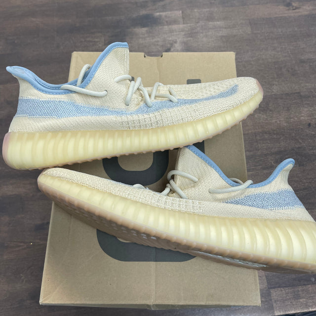 Linen Yeezy 350 (USED)