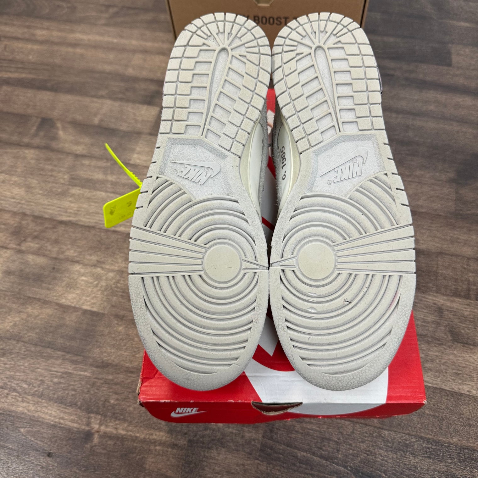 Lot 12 of 50 Off-White Dunk Low (USED, Replacement Box)