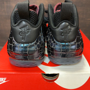 Nike Air Foamposite One Tekken 8 Kazuya Mishima Size 12 (Pre-Owned) - Image 5
