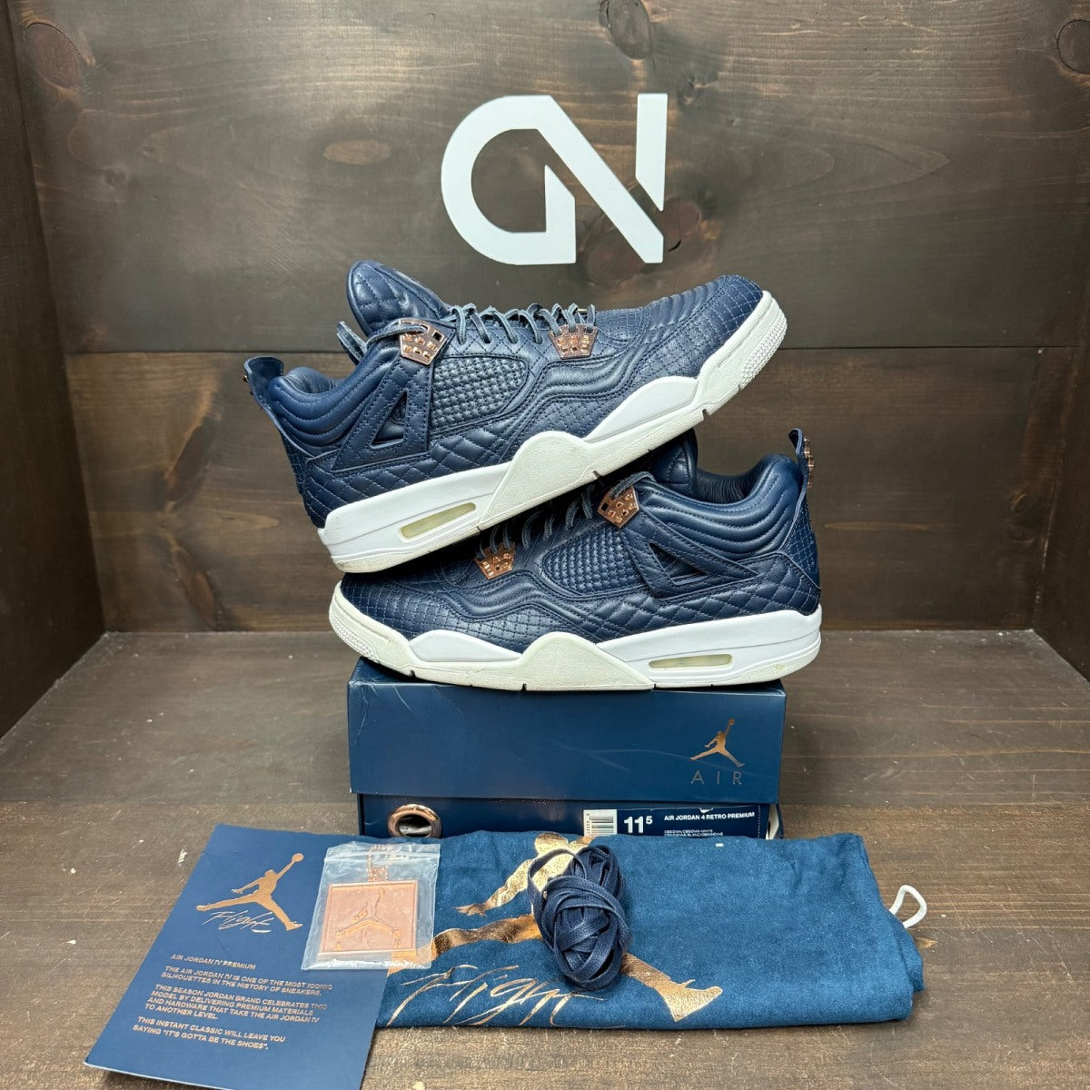 Jordan 4 Retro Obsidian - Image 1