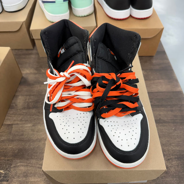 Electro Orange Jordan 1 High (USED, No Box)