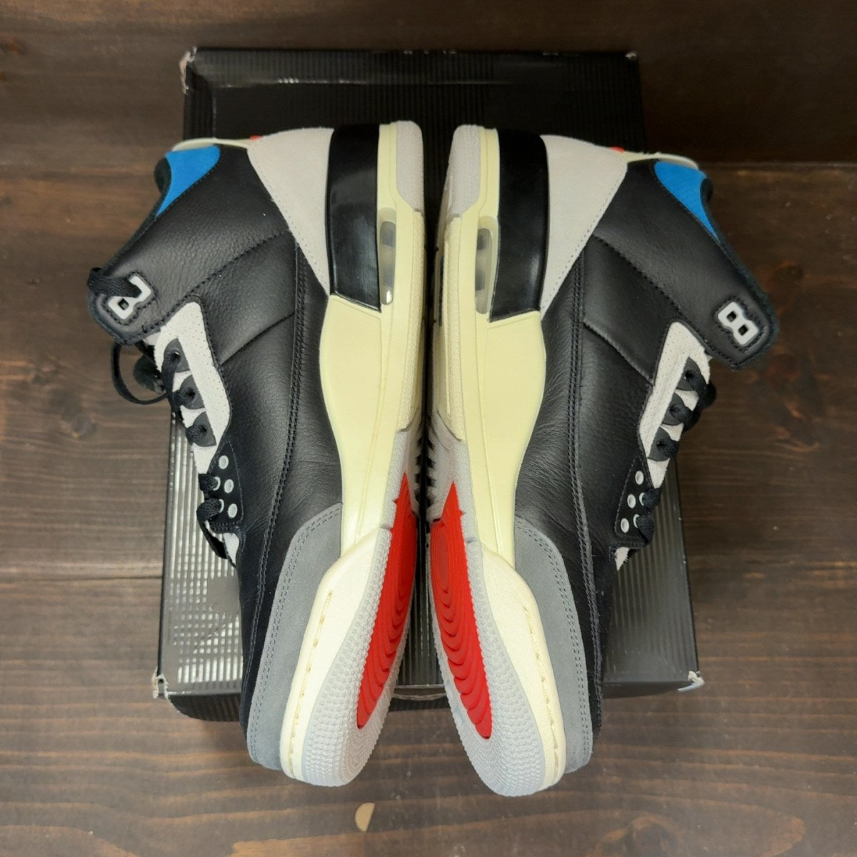 Jordan 3 Retro OG Rare Air - Image 4