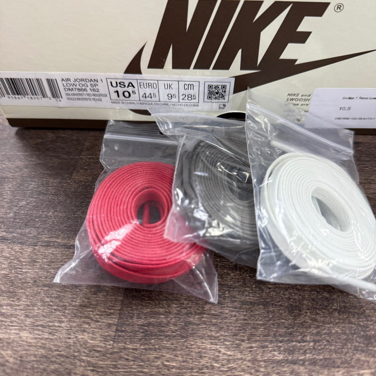 Jordan 1 Retro Low OG SP Travis Scott Reverse Mocha - Image 6