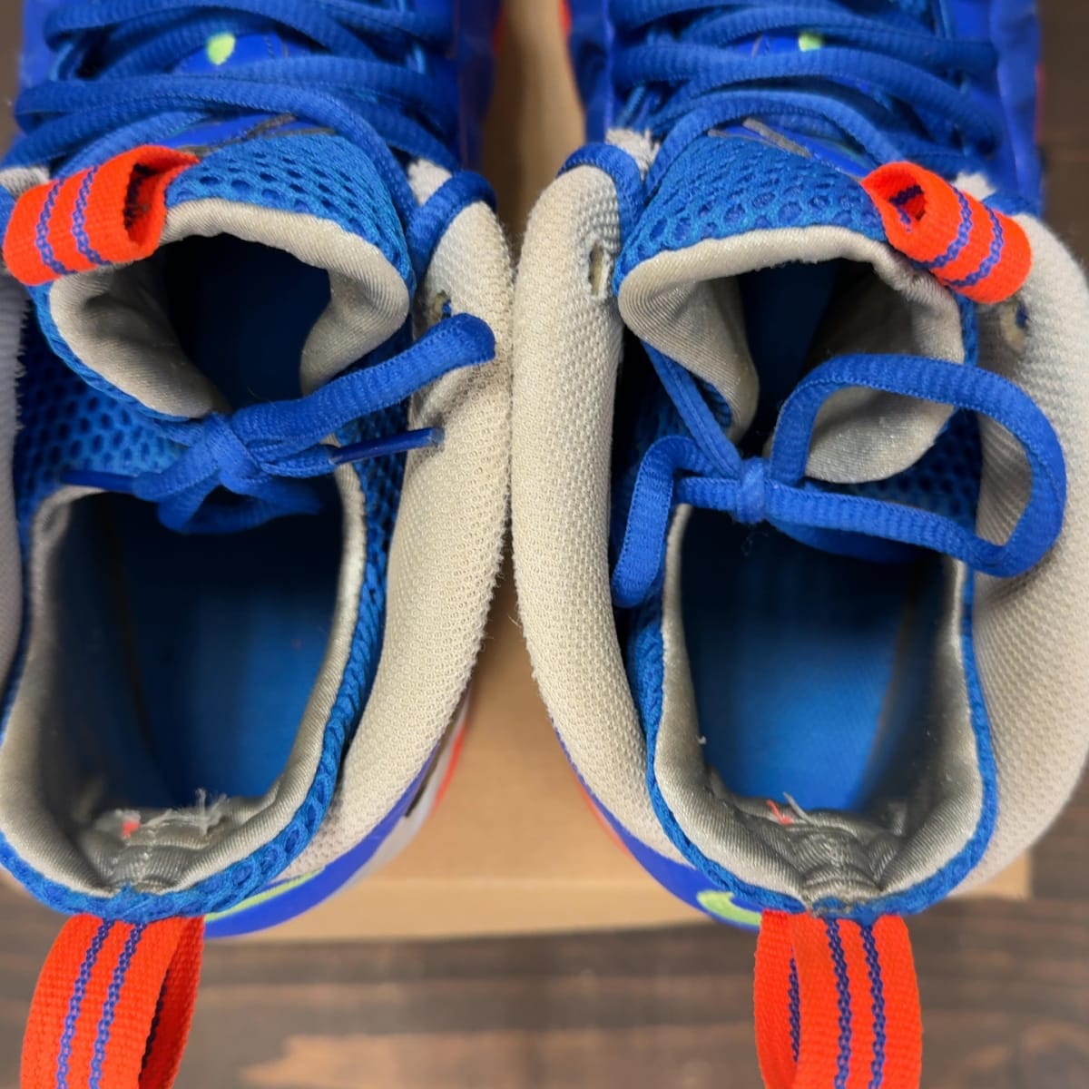 Nike Air Foamposite Pro NERF (GS) Size 7Y (Pre-Owned) - aux