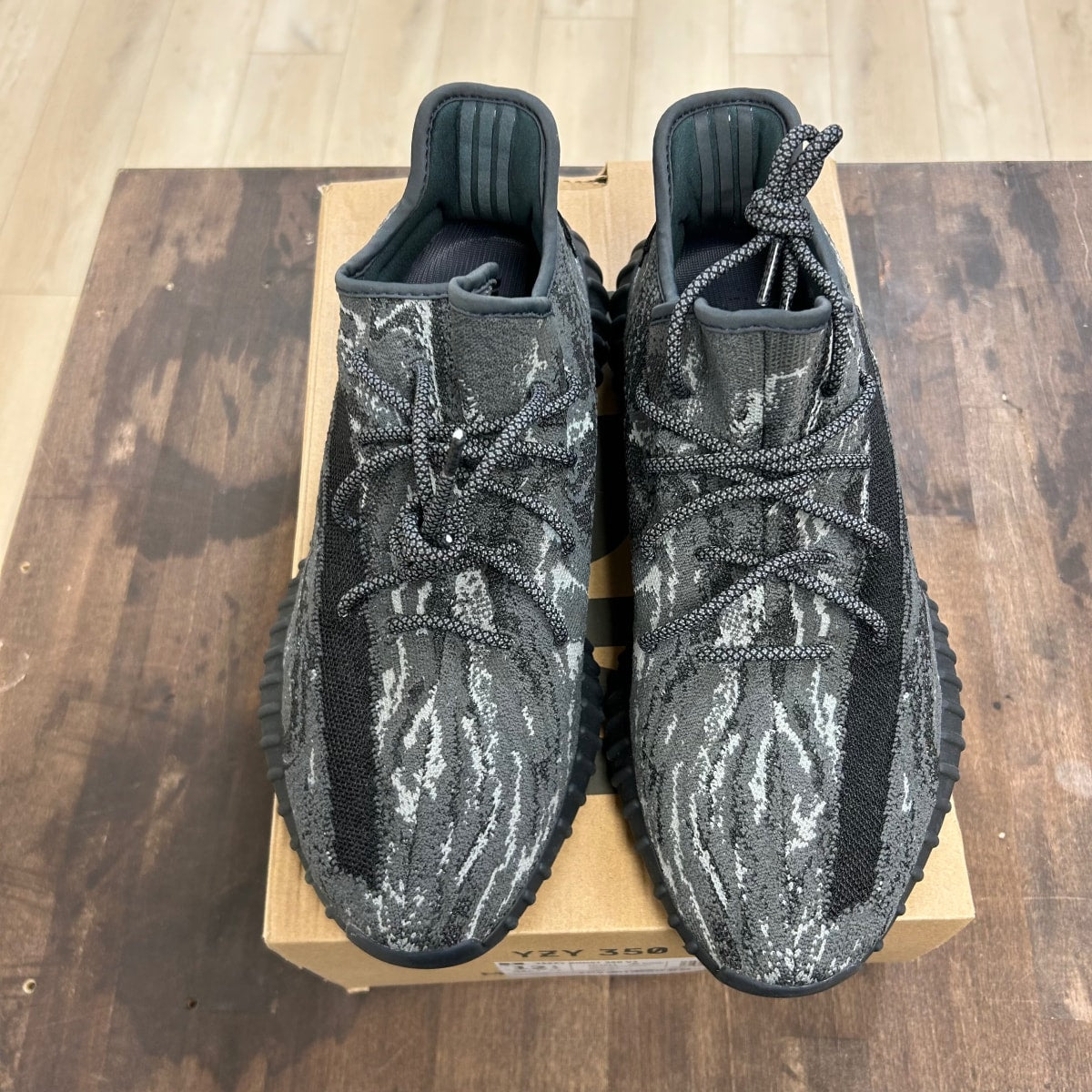 adidas Yeezy Boost 350 V2 MX Dark Salt - Image 2