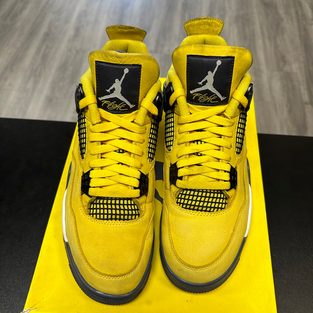 Lightning Jordan 4 Retro (USED)