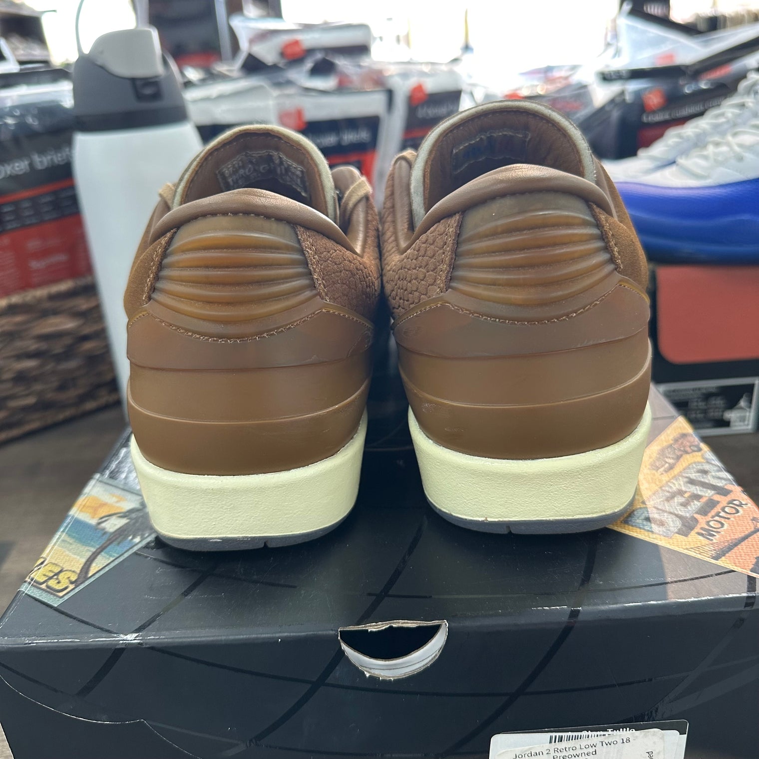 Two 18 Jordan 2 Retro Low (USED)