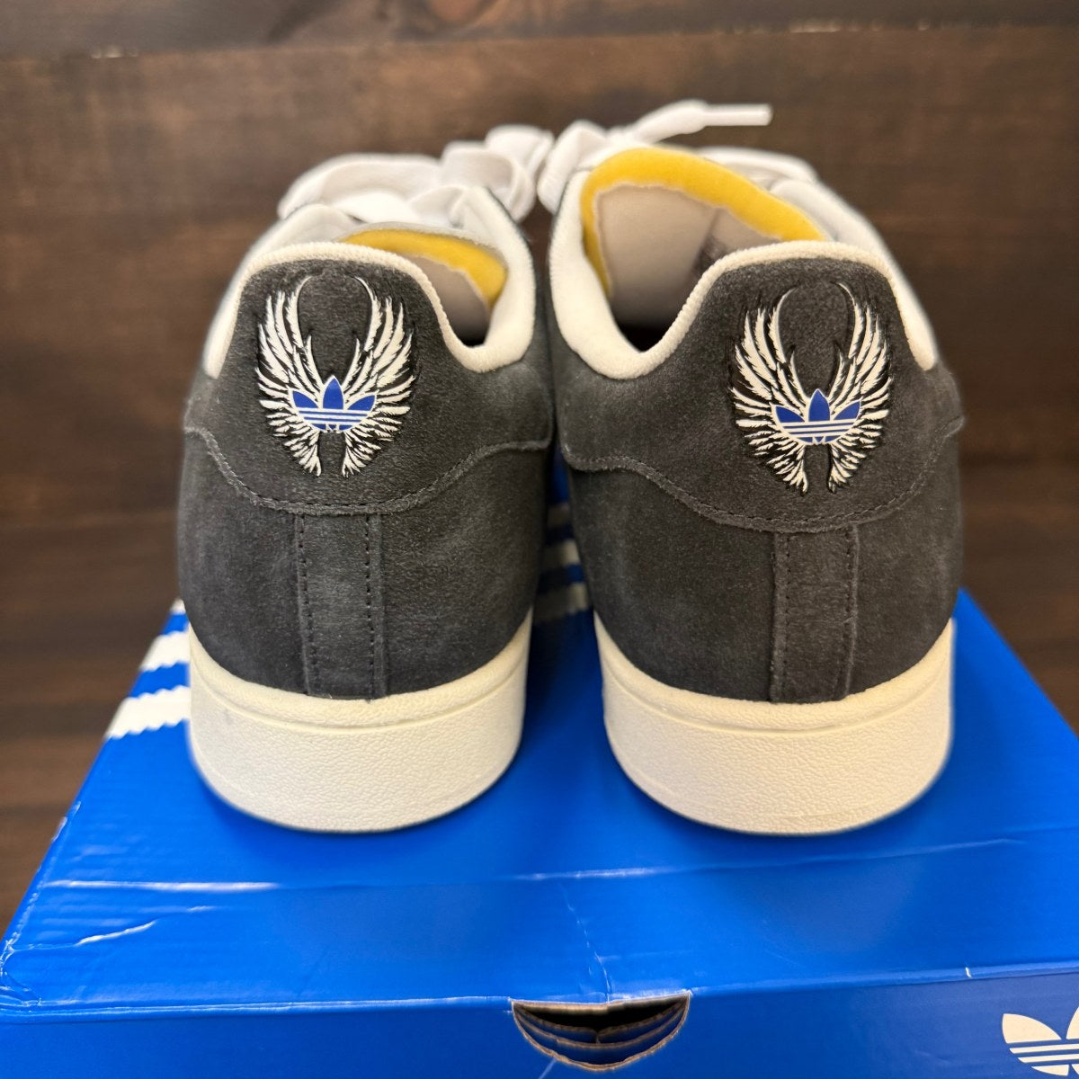 adidas Superstar II Los Angeles Qias Omar Size 12 (Pre-Owned) - Image 3