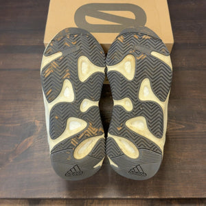 adidas Yeezy Boost 700 Analog - Image 7