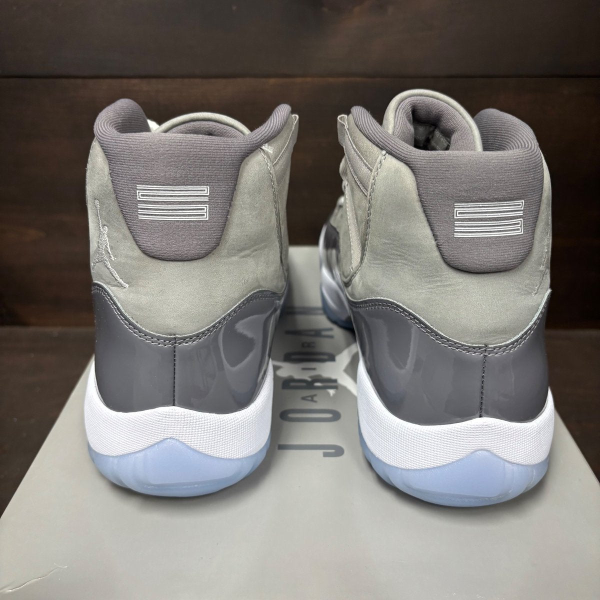 Jordan 11 Retro Cool Grey (2021) Size 13 (Pre-Owned) - sole