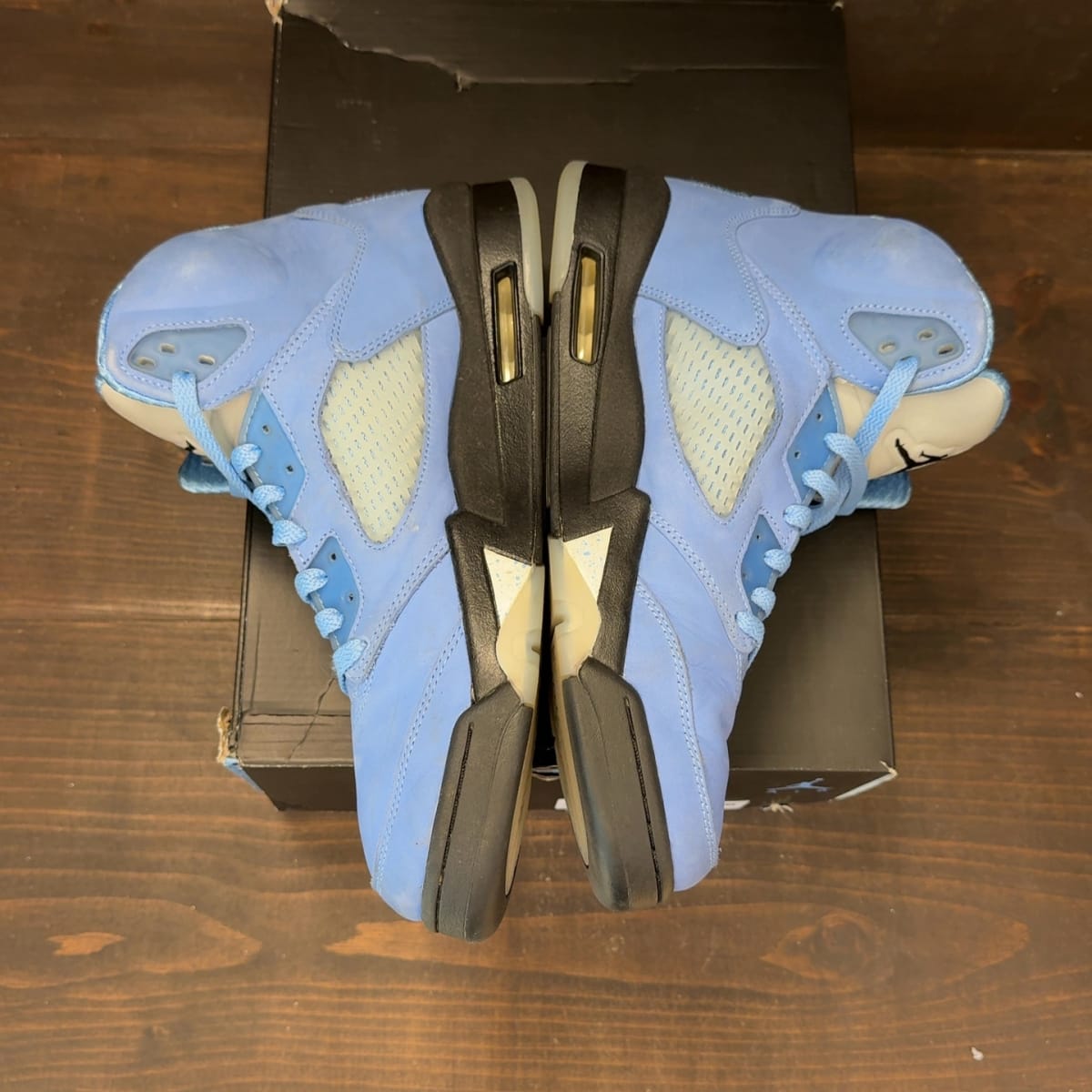 Jordan 5 Retro UNC University Blue Size 10.5 (Pre-Owned) - aux