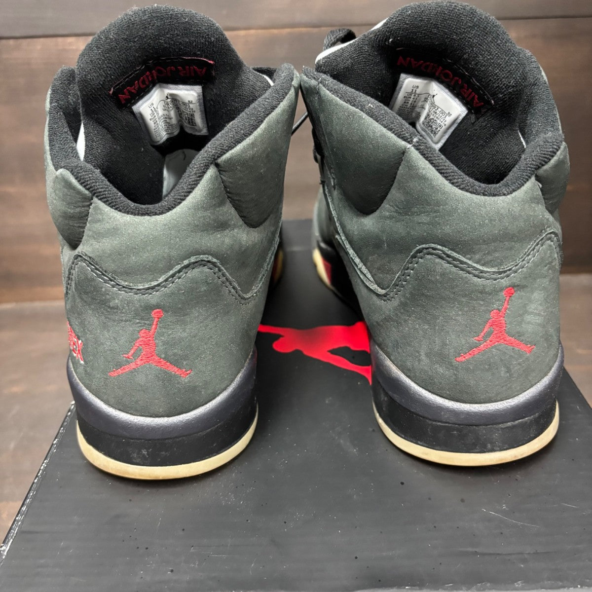 Jordan 5 Retro Gore-Tex Off Noir (Women's) - Image 5