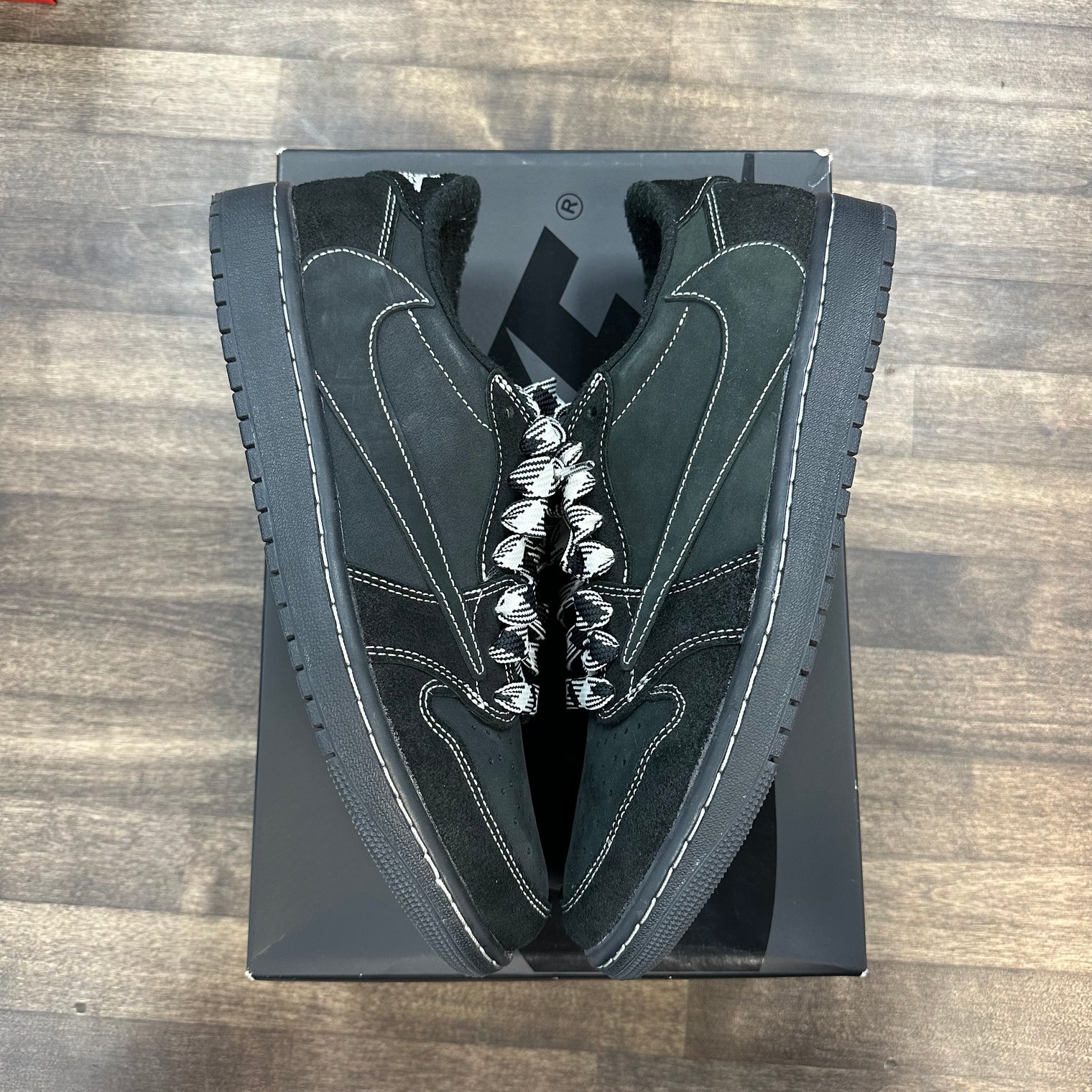 Travis Scott Black Phantom Jordan 1 Retro Low OG SP (USED)