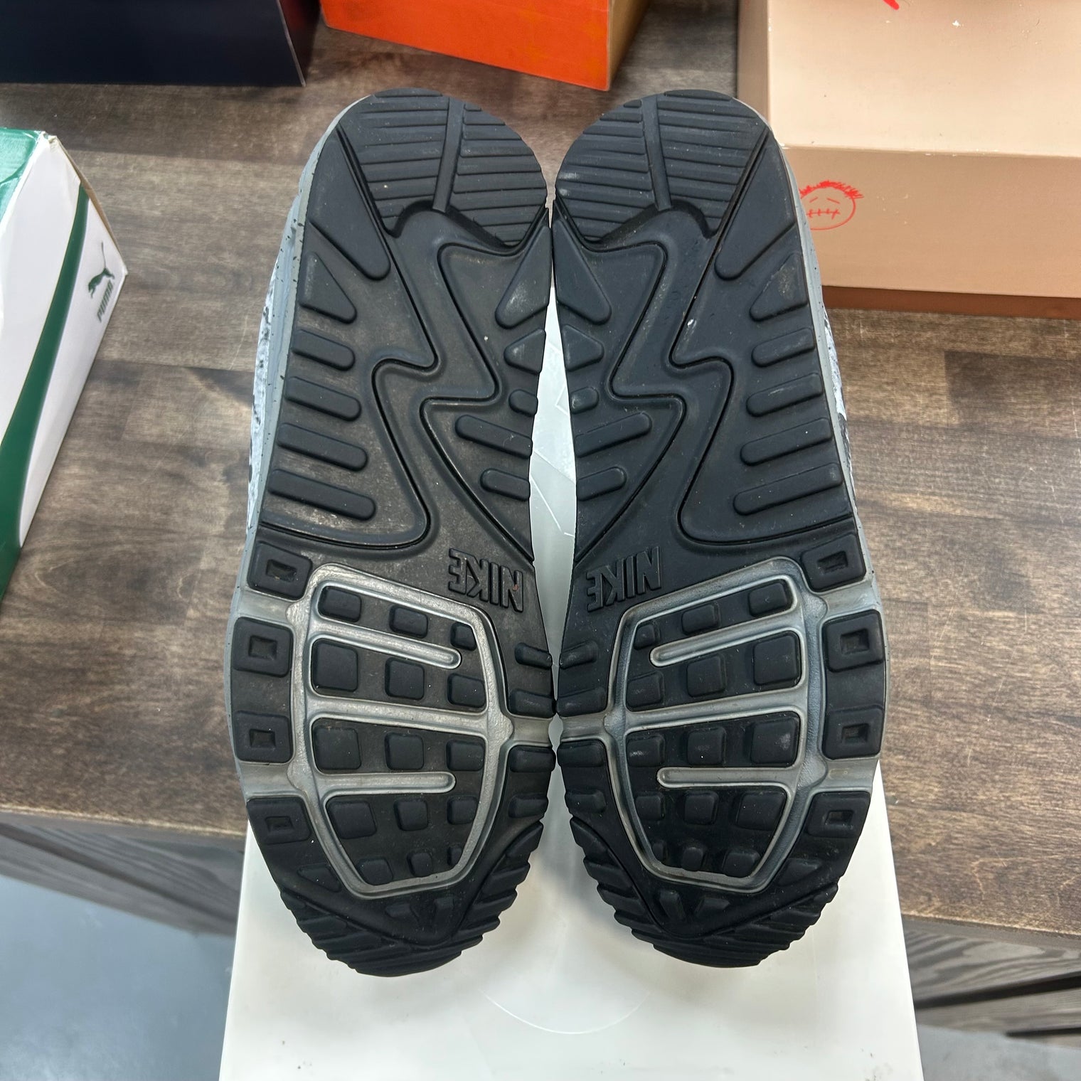 Moon Landing Nike Air Max Lunar90 SP (USED)