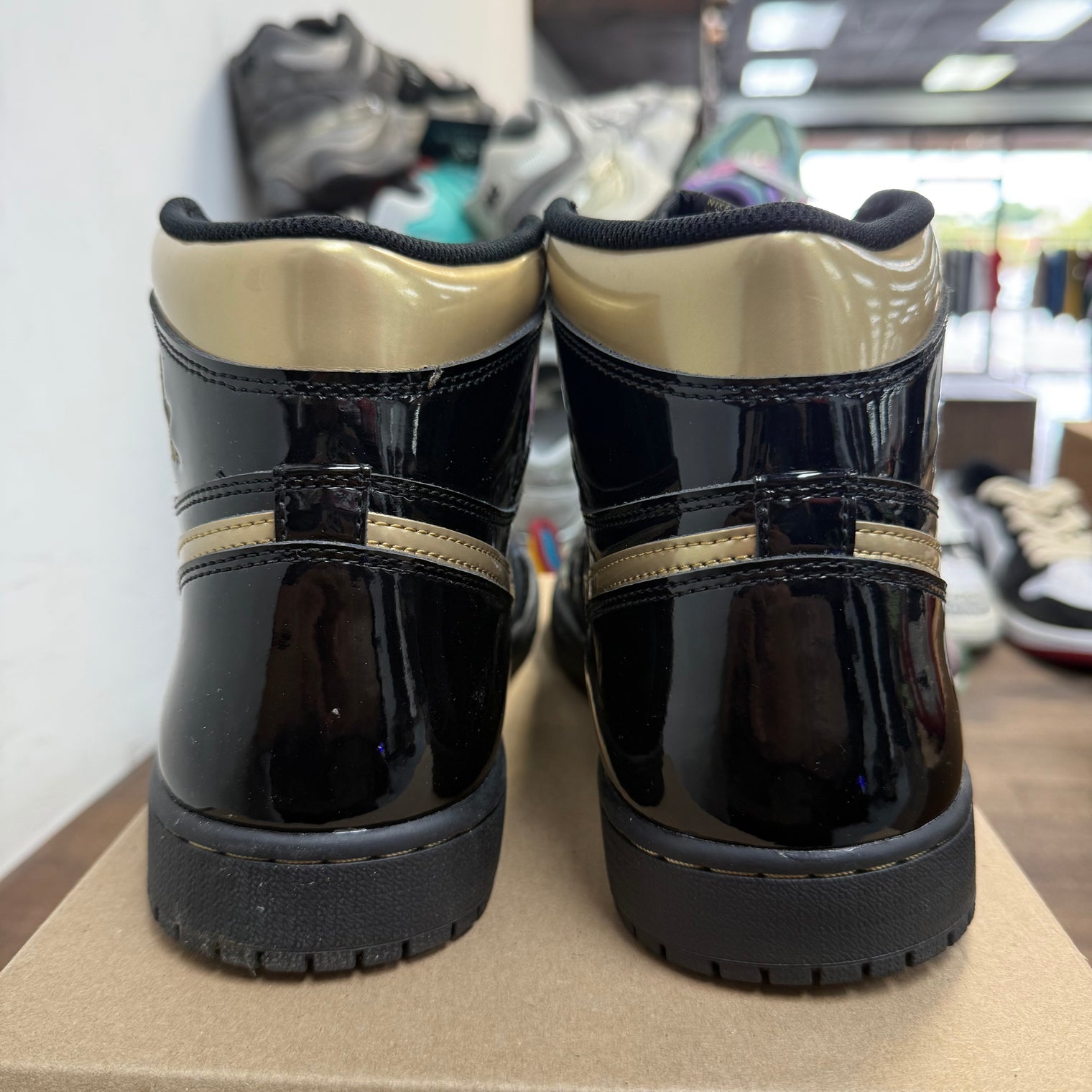 Black Metallic Jordan 1 High (2020) (USED,No Box)