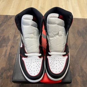 Jordan 1 Retro High Bloodline - Image 2