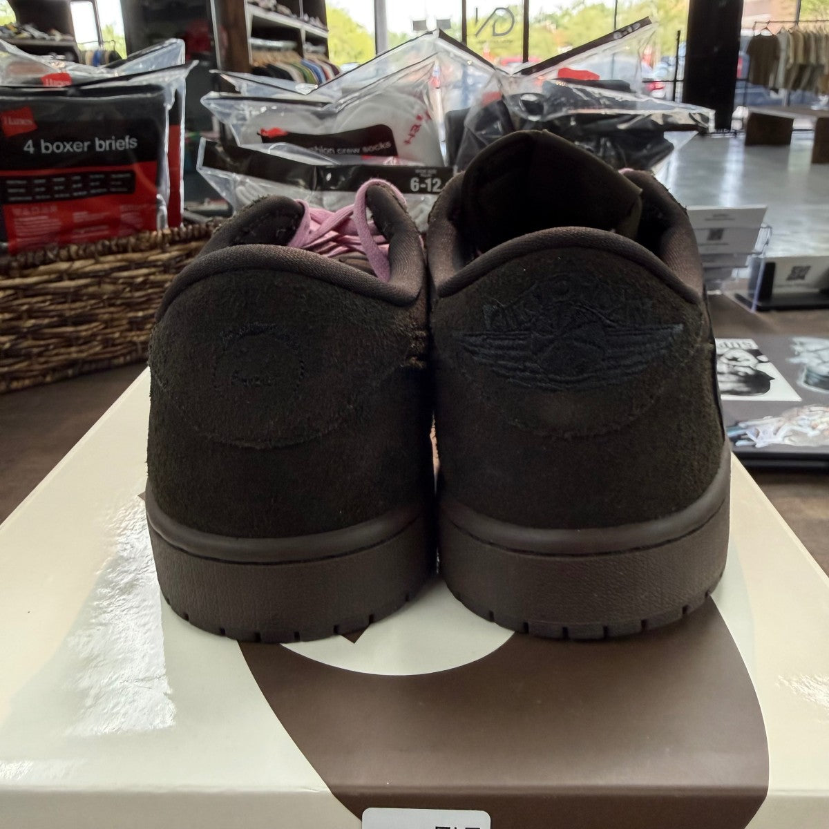 Jordan 1 Retro Low OG SP Travis Scott Velvet Brown Size 10 (Pre-Owned) - Image 5