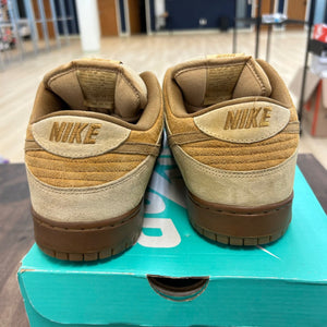 Nike SB Dunk Low Wheat (2017) Size 12 (Pre-Owned) - Image 4