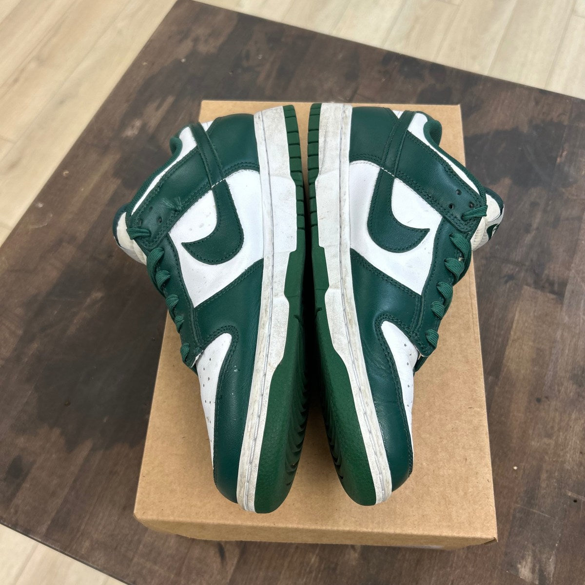 Nike Dunk Low Michigan State Size 9 (Pre-Owned) - Image 3