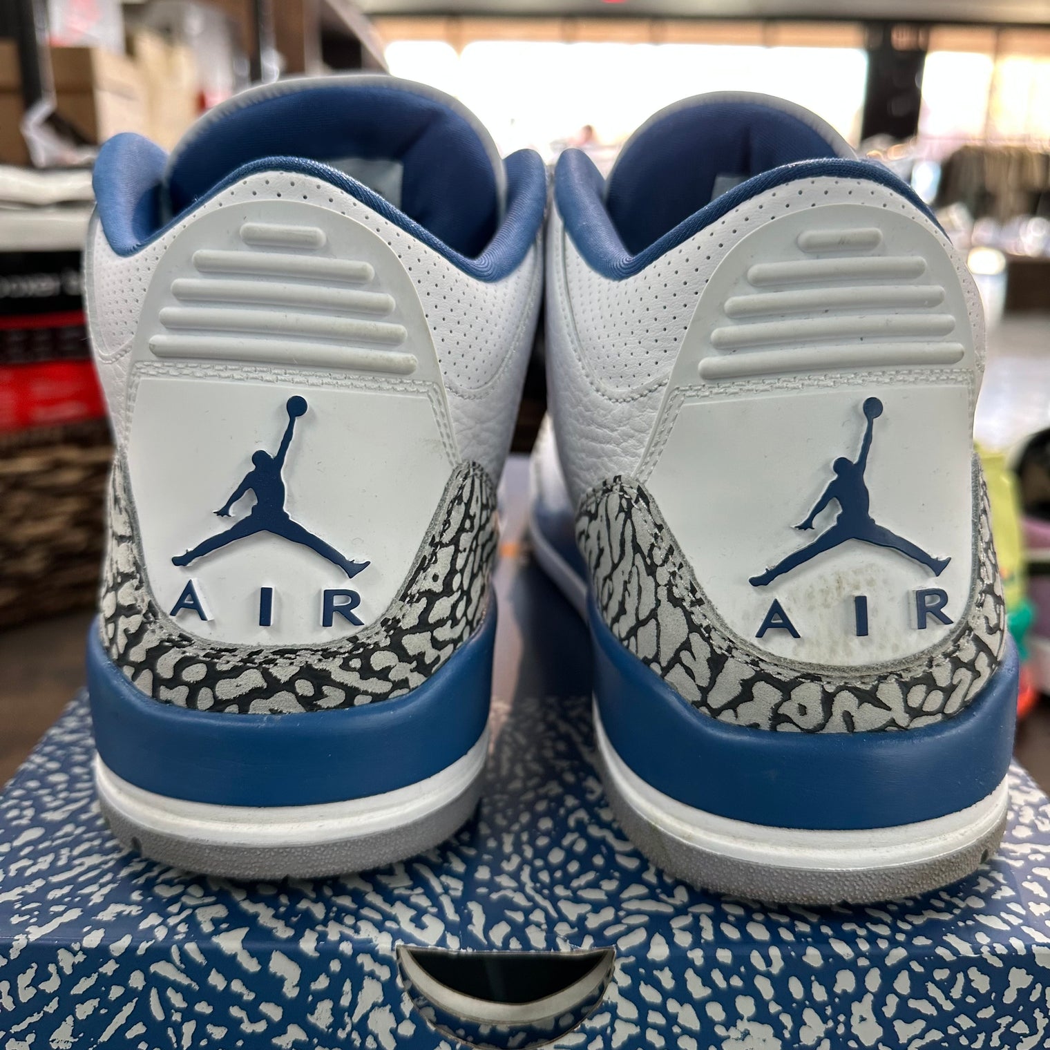 Wizards Jordan 3 Retro (USED)