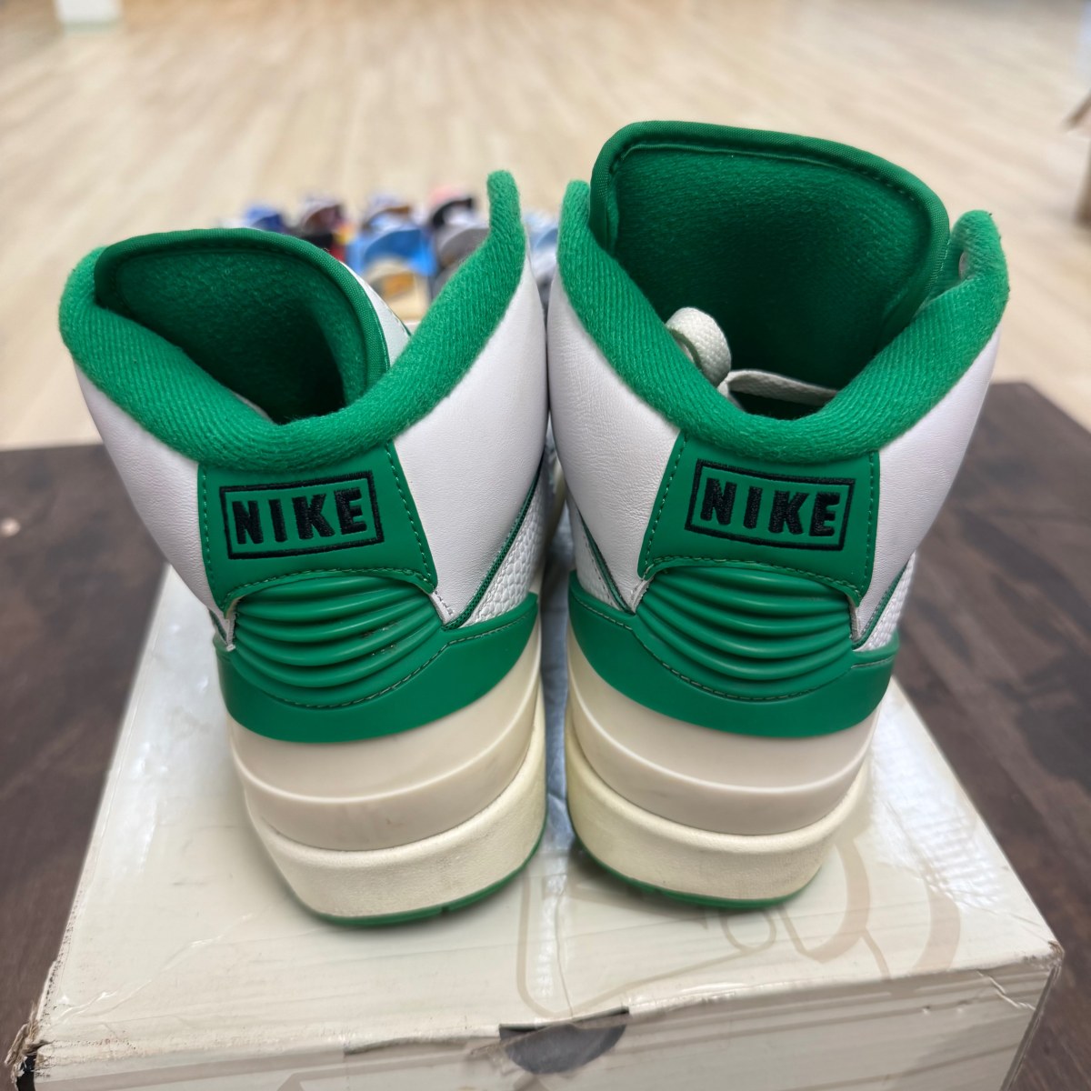 Jordan 2 Retro Lucky Green - Image 3
