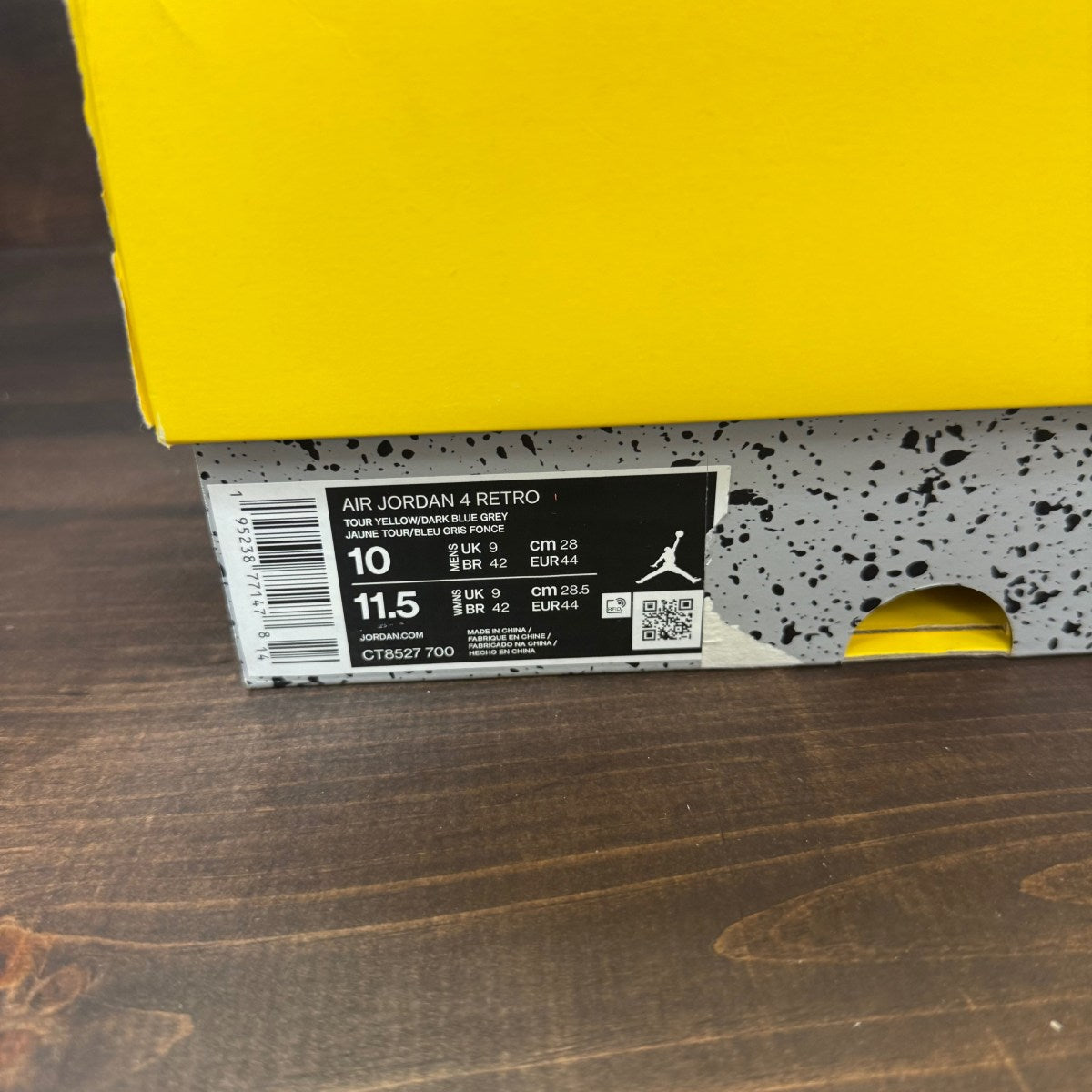 Jordan 4 Retro Lightning (2021) - Image 6