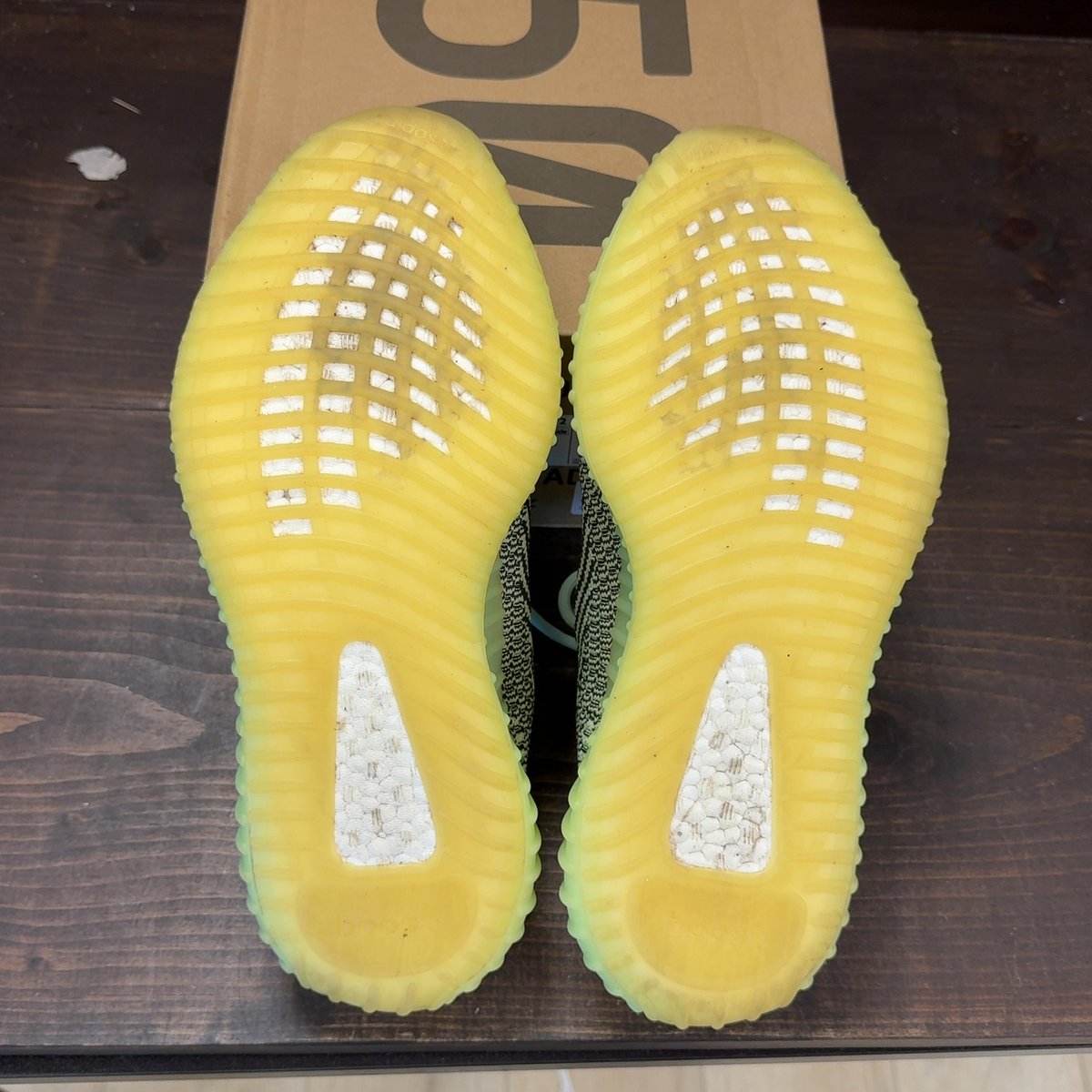adidas Yeezy Boost 350 V2 Yeezreel (Non-Reflective) Size 10.5 (Pre-Owned) - aux