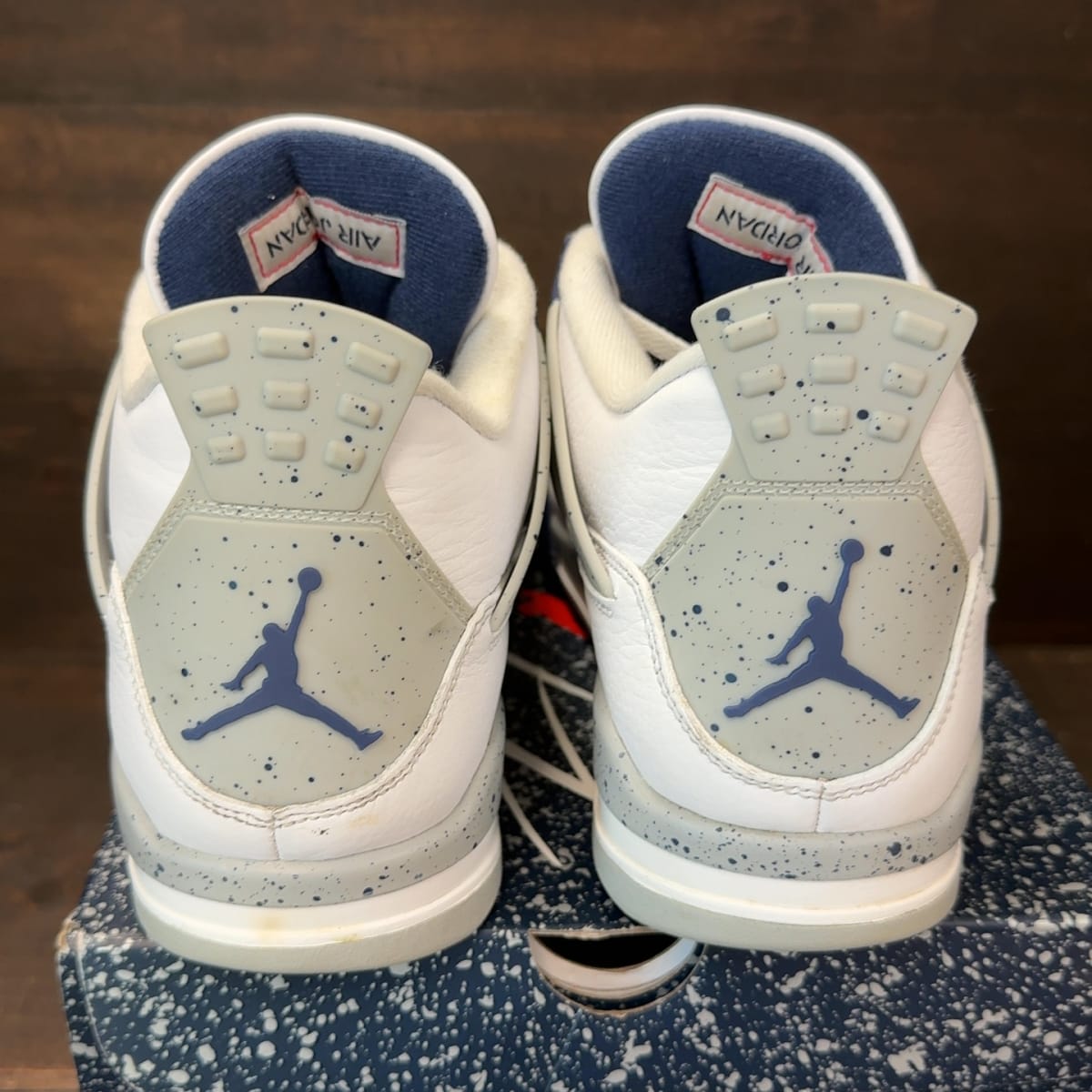 Jordan 4 Retro Midnight Navy Size 11 (Pre-Owned) - aux