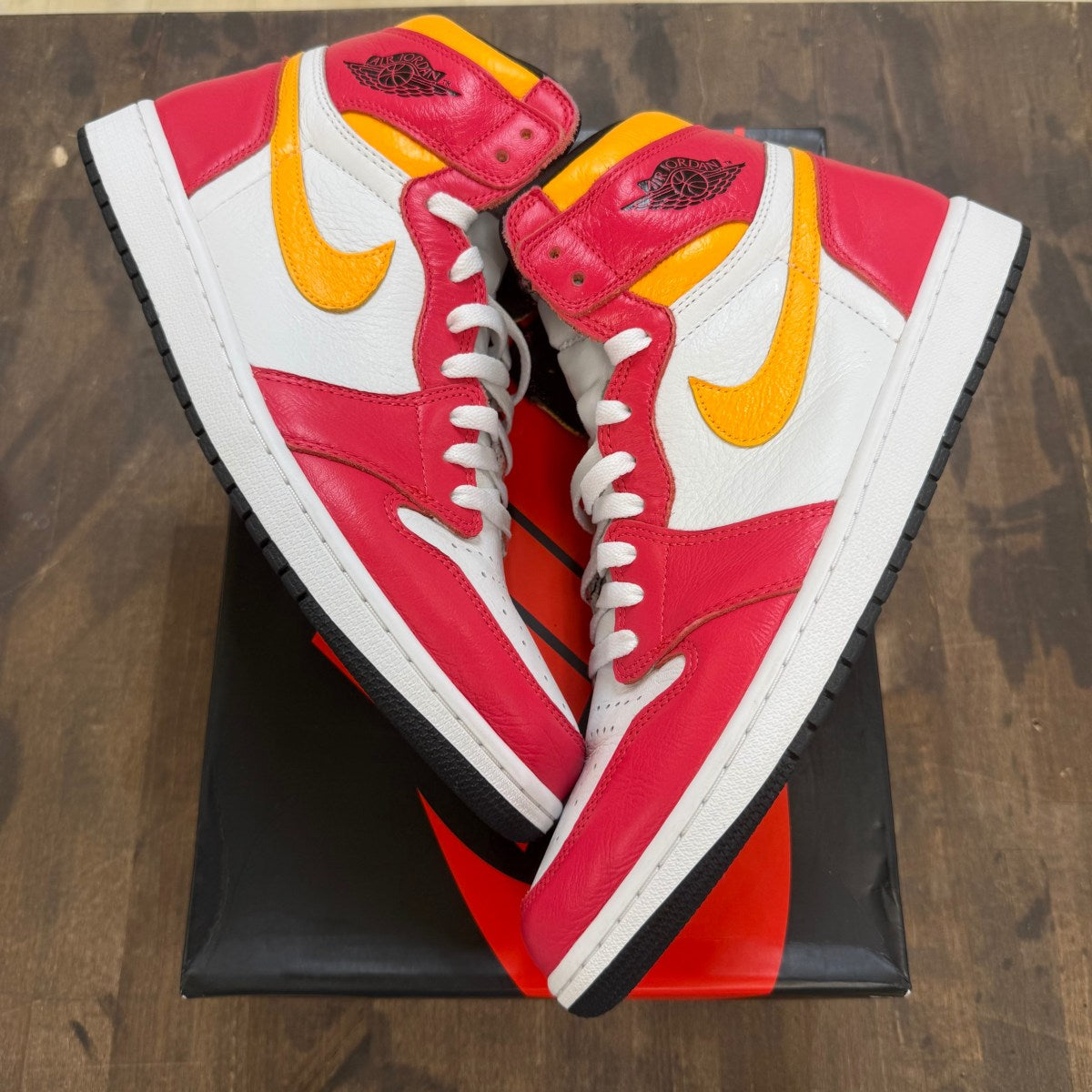 Jordan 1 Retro High OG Light Fusion Red - Image 1
