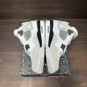 Jordan 4 Retro Military Black Size 8.5 (Pre-Owned) - side