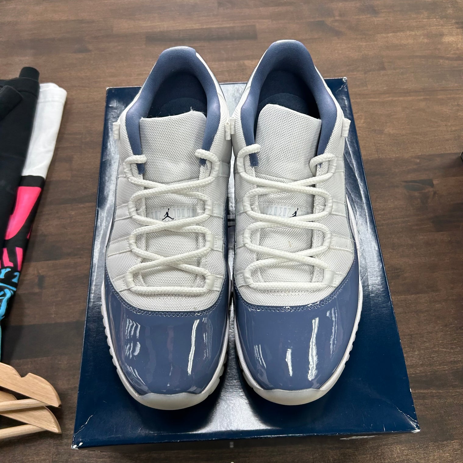 Diffused Blue Jordan 11 Retro Low (USED)