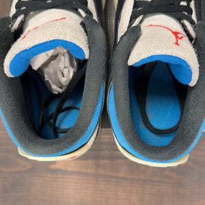 Jordan 3 Retro OG Rare Air Size 12 (Pre-Owned) - aux