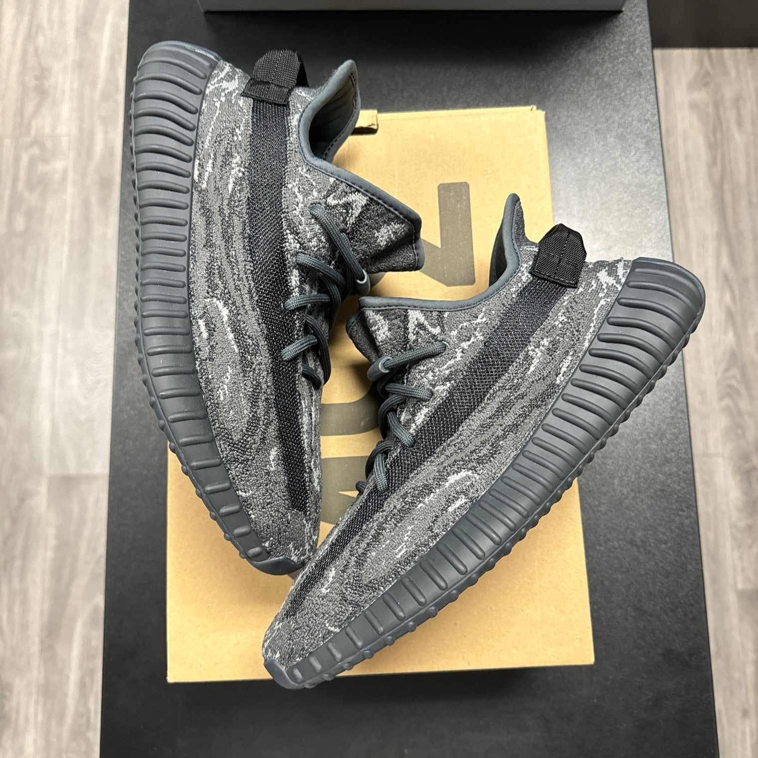 Yeezy 350 Boost V2 Mx Dark Salt(USED)