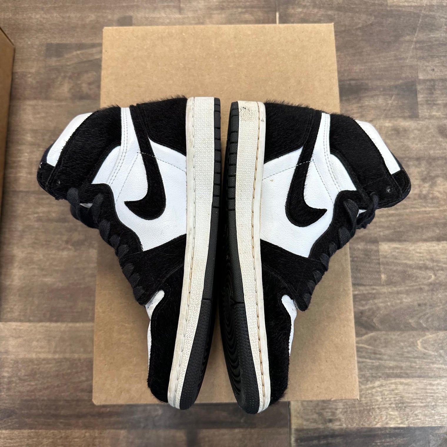 Twist Jordan 1 Retro High (Women's) (USED, No Box)