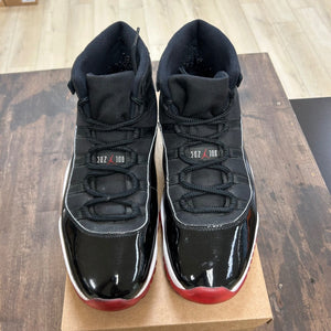 Jordan 11 Retro Playoffs Bred (2019) Size 13 (Pre-Owned) - Image 2