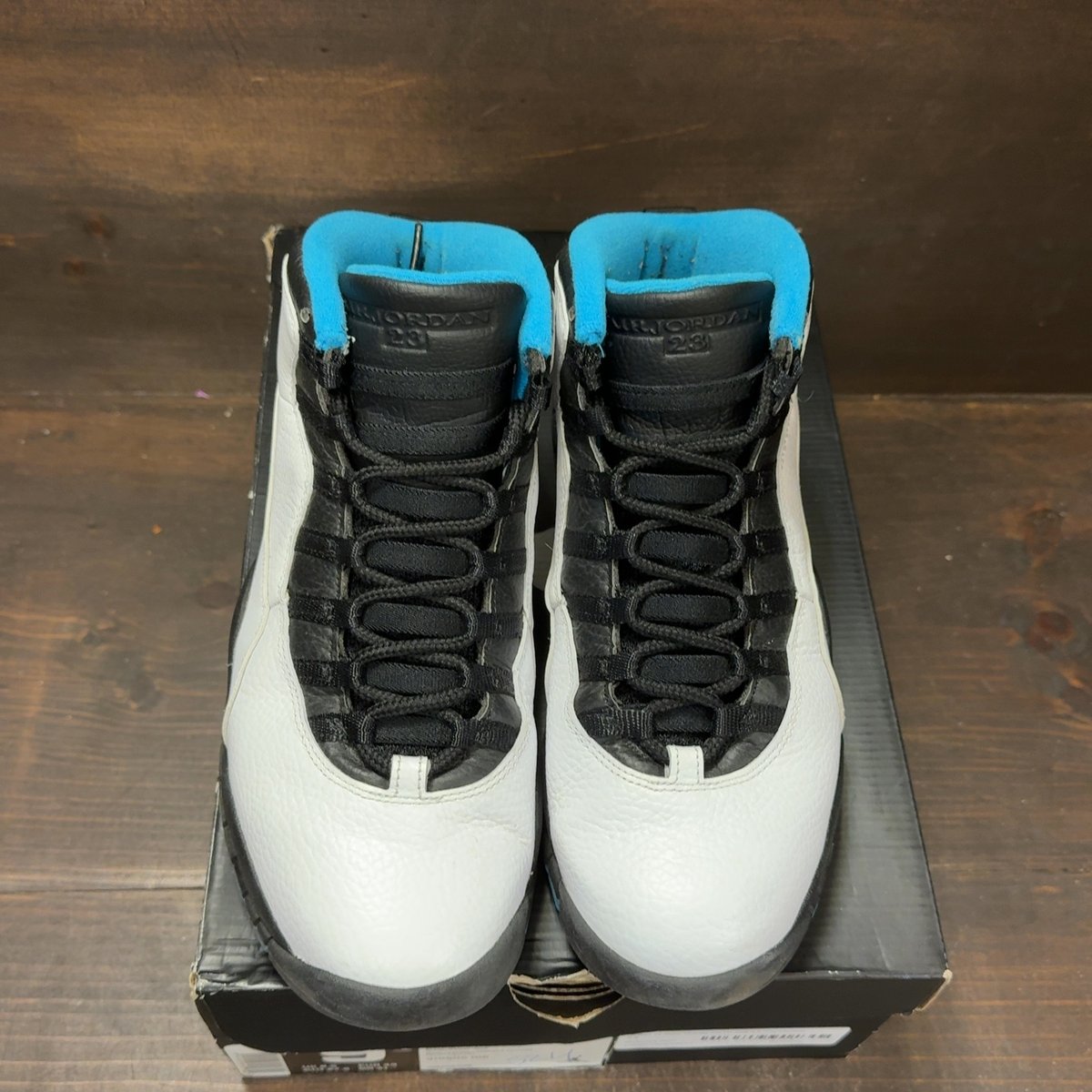 Jordan 10 Retro Powder (2014) Size 9.5 (Pre-Owned) - tag
