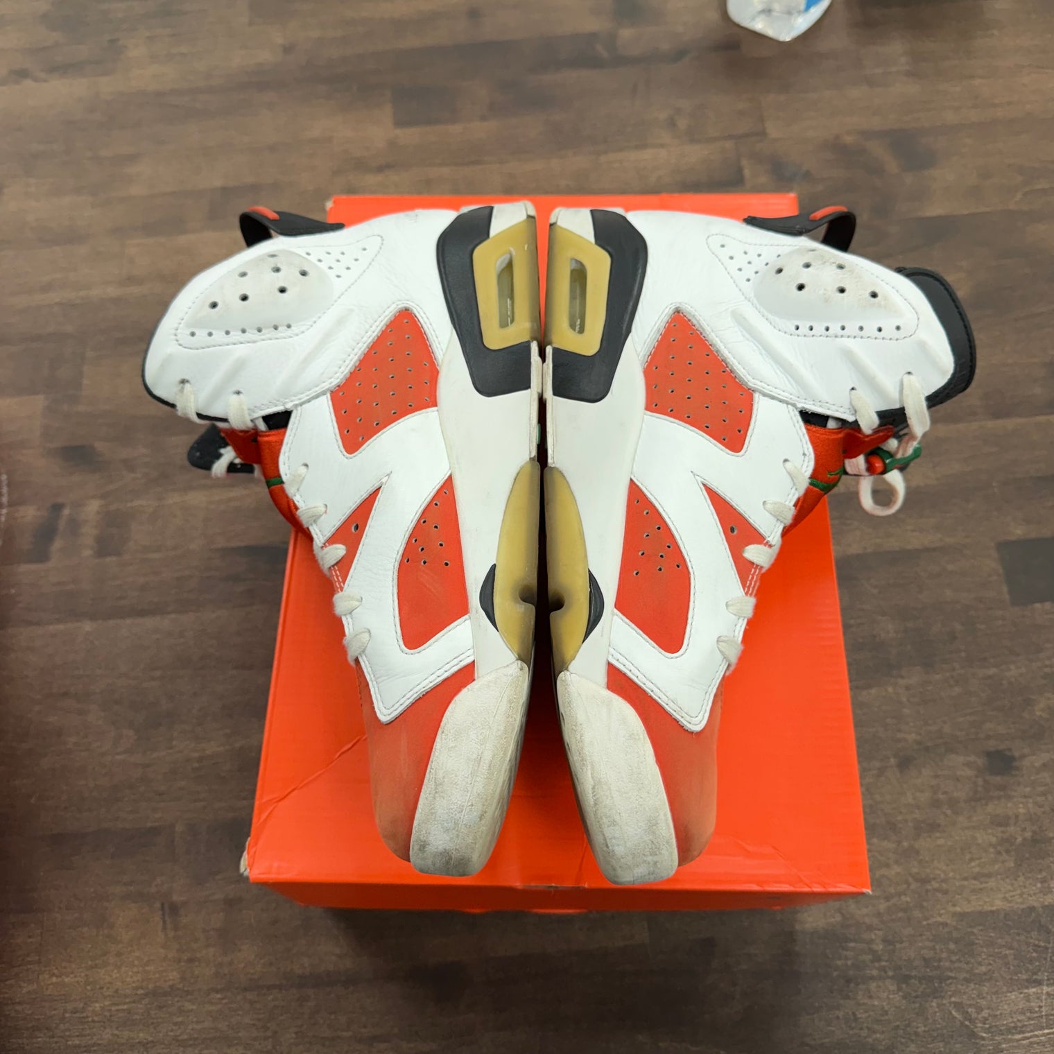 Jordan 6 Retro Gatorade Like Mike White (USED)