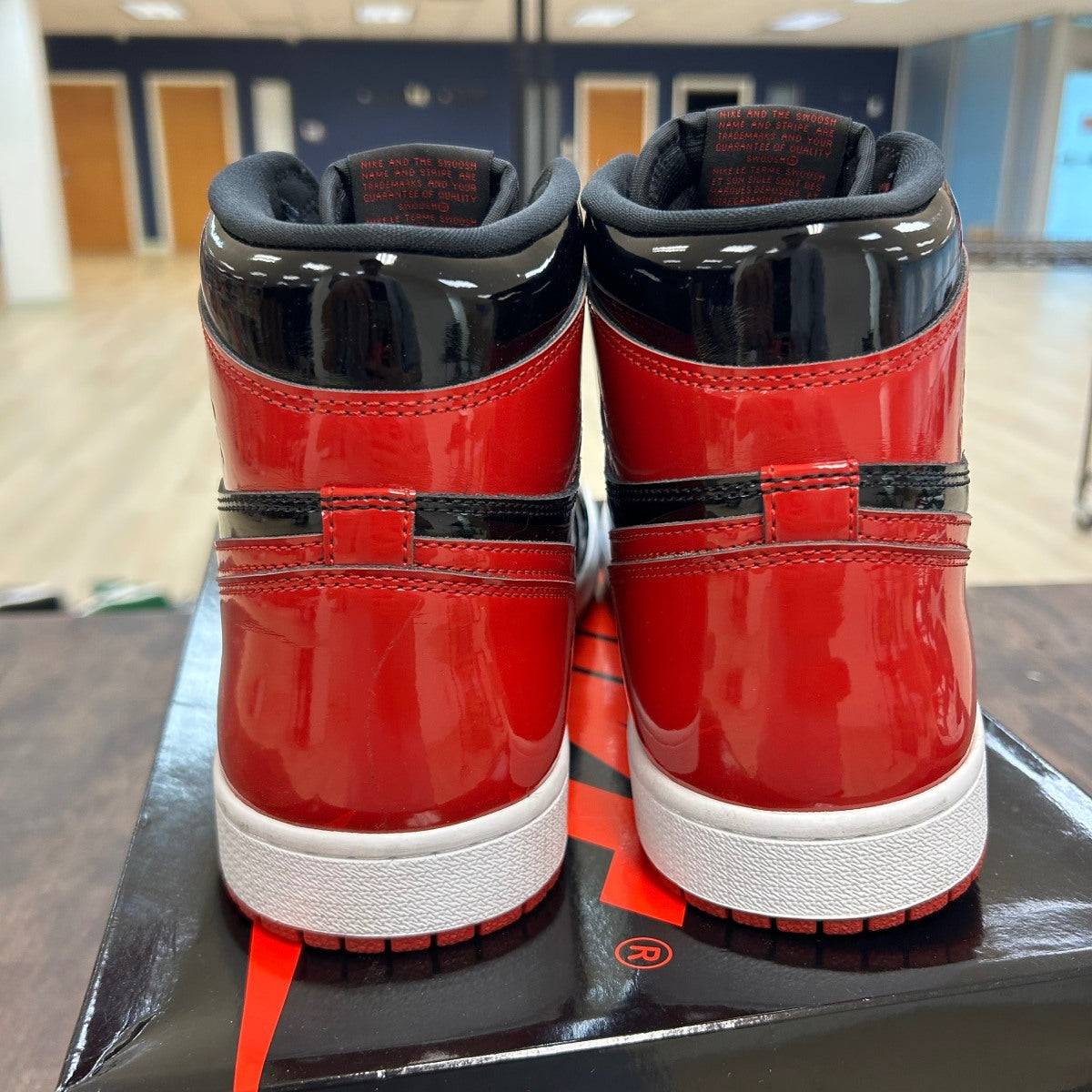 Jordan 1 Retro High OG Patent Bred - Image 4