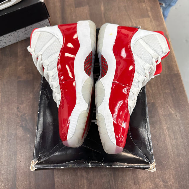 Cherry Jordan 11 (USED)