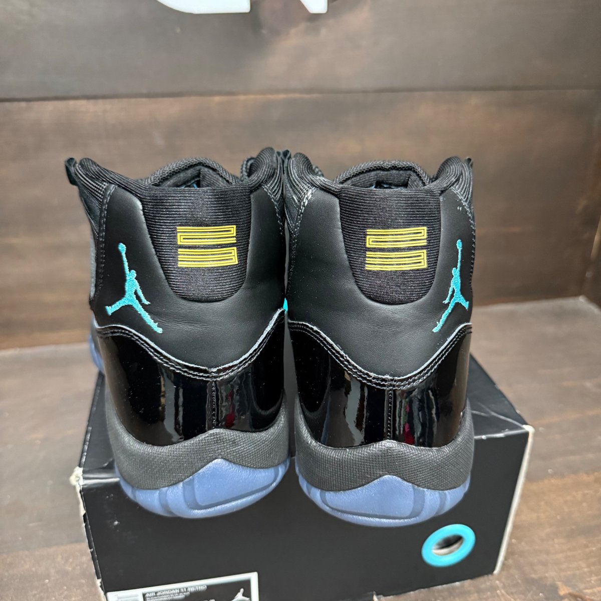 Jordan 11 Retro Gamma Blue (2025) Size 11 (Pre-Owned) - sole
